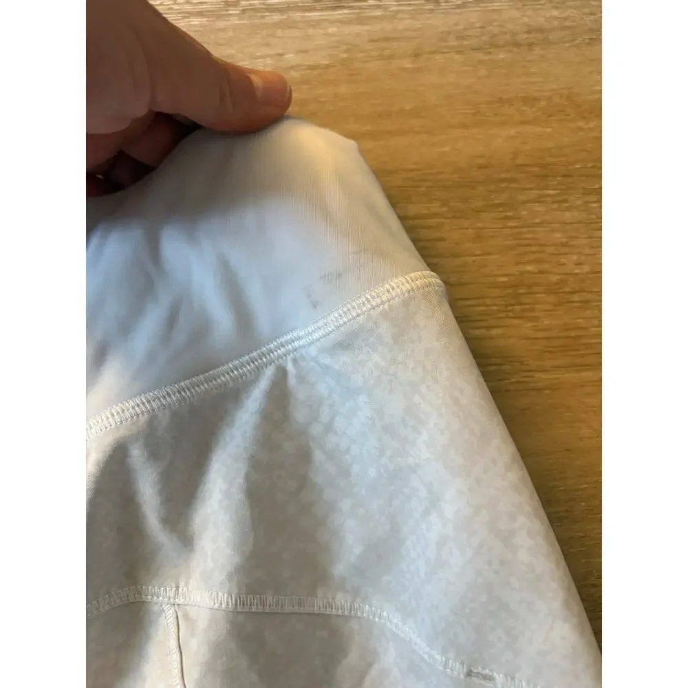 Athleta Run With It Printed 3.5" Shorts - Picture 5 of 5